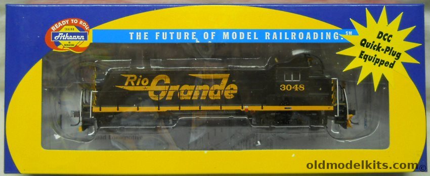 Athearn 1/87 Rio Grand GP35 Locomotive DCC Quick Plug Equipped - HO Scale, 96019 plastic model kit